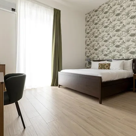 Riviera Collection Chiaia 4*